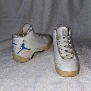 2000 Air Jordan Jumpman Camp23 White/Columbia Blue Size 6Y